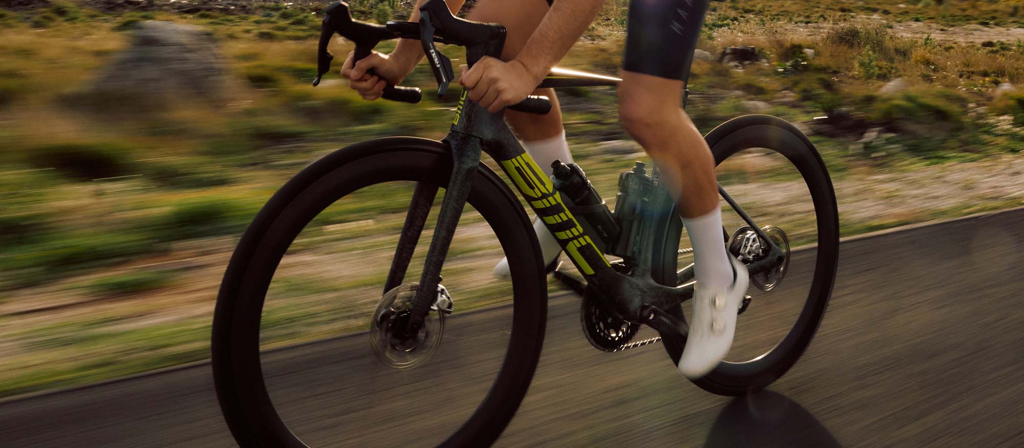 Bmc Tea Machine R Two Teammachine R 01 ONE Acid Wrap / Carbon – BMC Switzerland AG